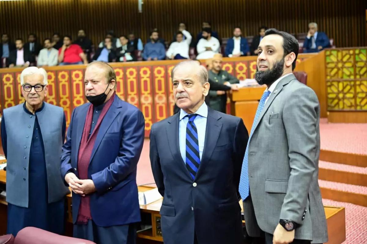 Pakistan: Hindistan Askeri Harekat Planlıyor