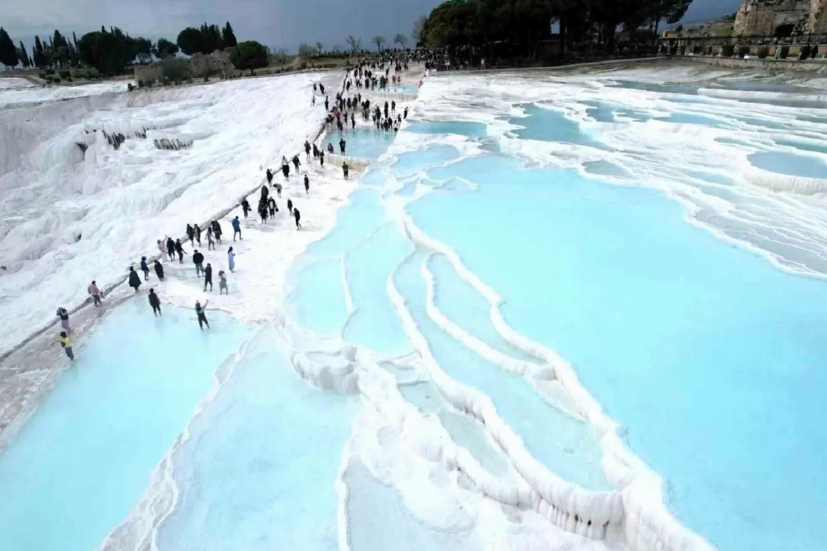 Pamukkale’de Ramazan Bayramı Yoğunluğu