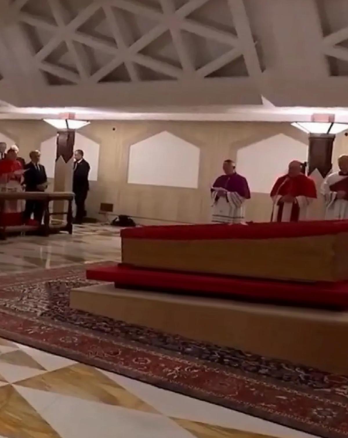 Papa Franciscus’un İlk Görüntüleri Paylaşıldı