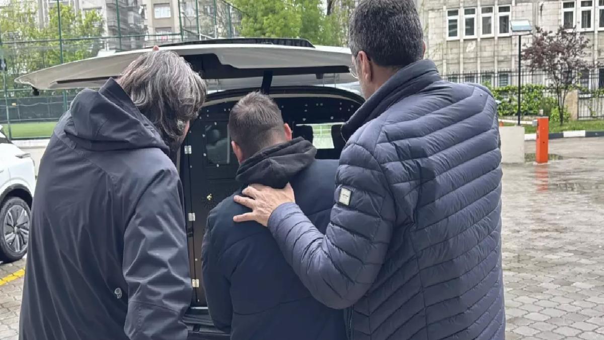 Pastanede Bıçaklı Kavga: Genç Tutuklandı