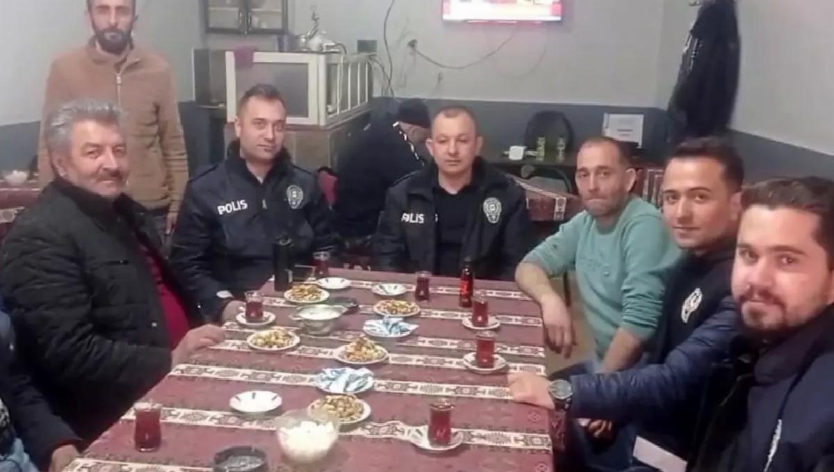 Polislere Tekman’da Sürpriz Kutlama