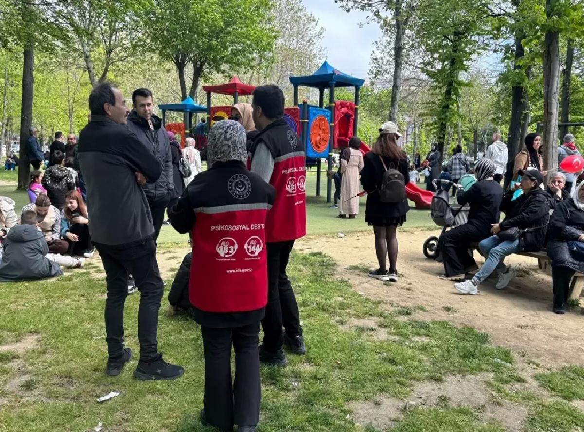 Psikososyal Destek Ekipleri Depremzedelerin Yanında