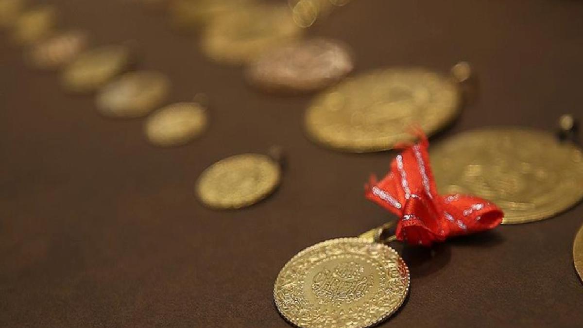 Rekorlar hızlandı! Çeyrek altın 7 bin lirayı geçti