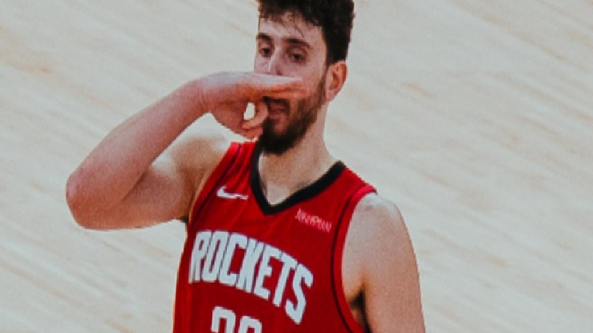 Rockets, Warriors’u yenerek seriyi 1-1 yaptı