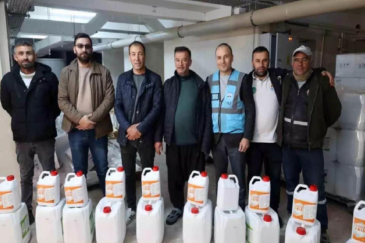 Saimbeyli Belediyesinden Çiftçilere Gübre Desteği