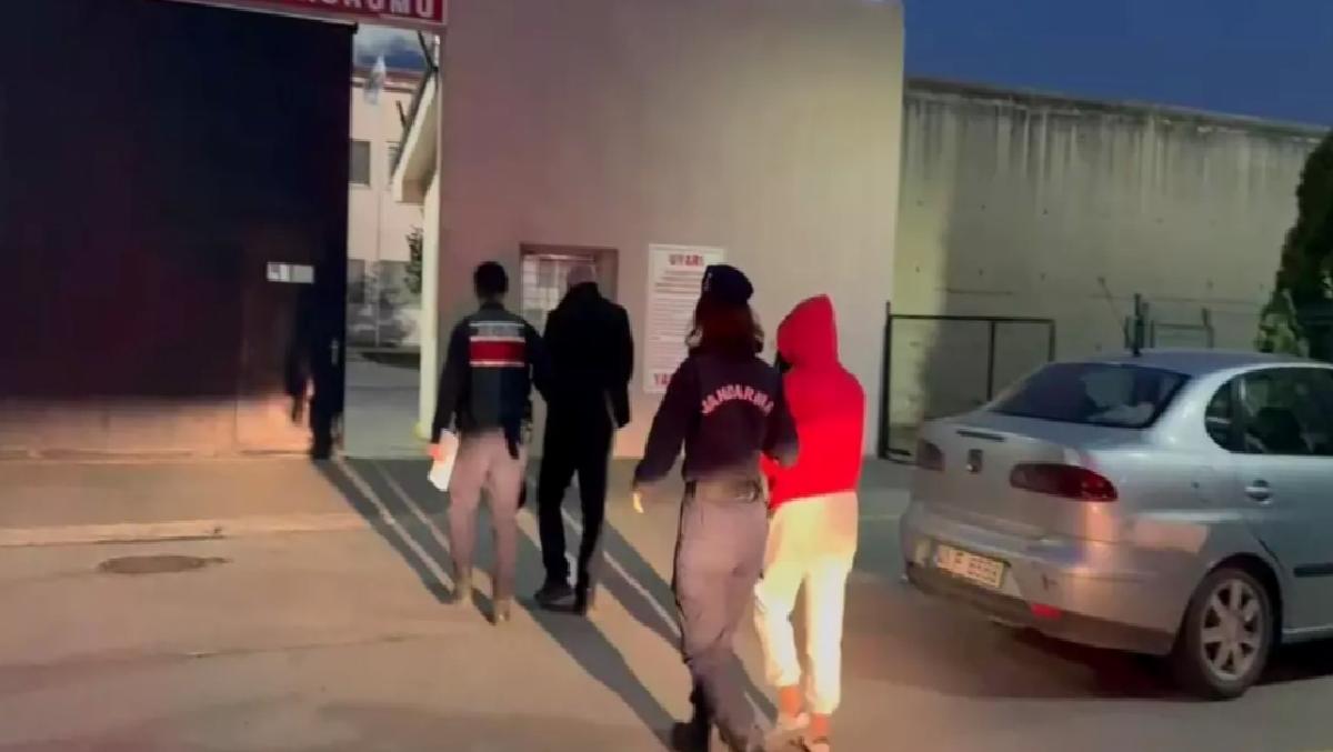 Sakarya’da Uyuşturucu ve Silah Operasyonu