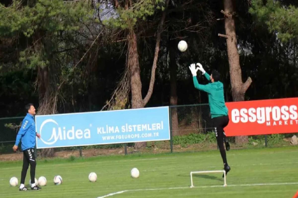 Sakaryaspor Pendikspor Maçına Hazırlanıyor