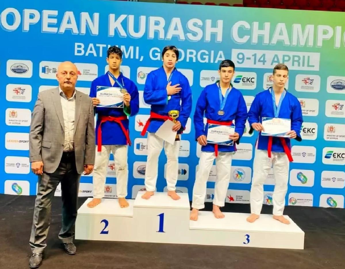 Salihli’nin Sporcuları Kuraş Avrupa Şampiyonası’nda Zirveye Çıktı
