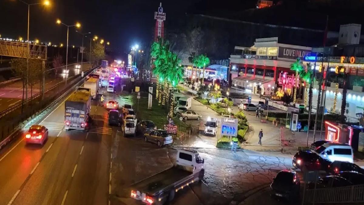 Samsun’da Heyelan: 3 Kişi Toprak Altında