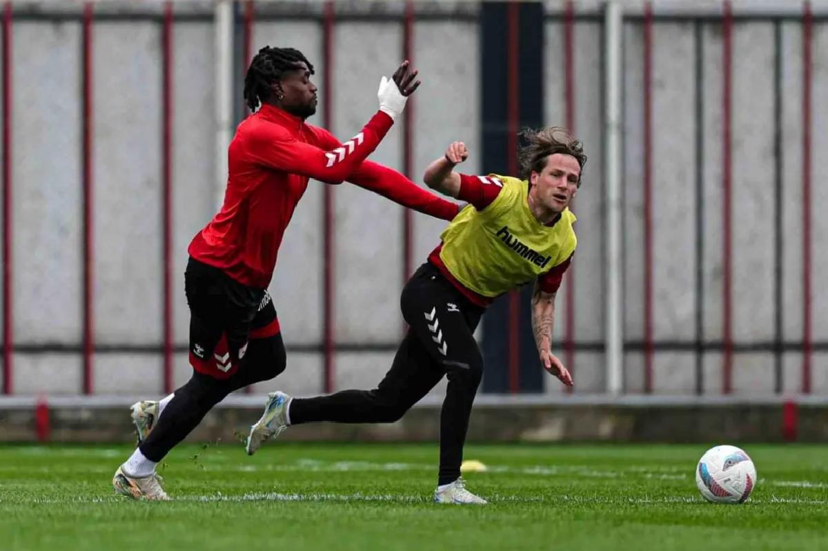 Samsunspor Kötü Gidişatı Bitirmek İstiyor