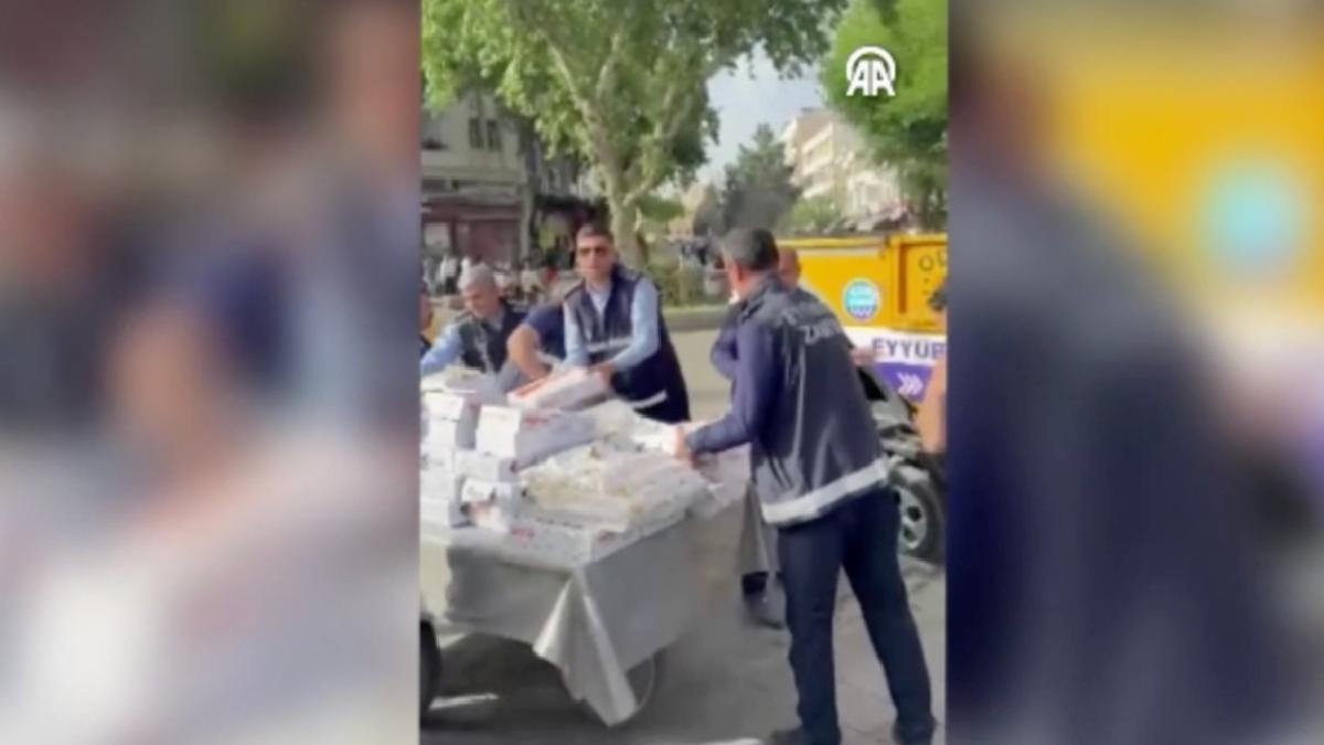 Şanlıurfa’da 2 ton küflenmiş lokum yakalandı