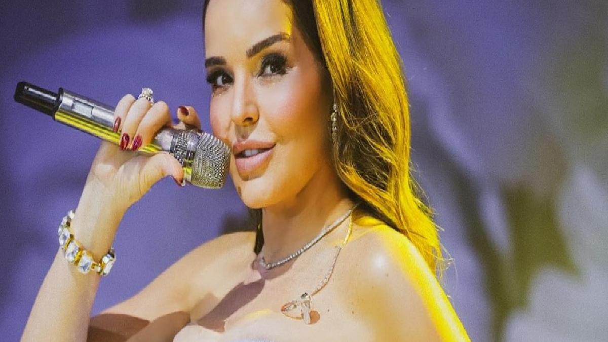 Şarkıcı Bengü’den photoshop iddialarına cevap geldi