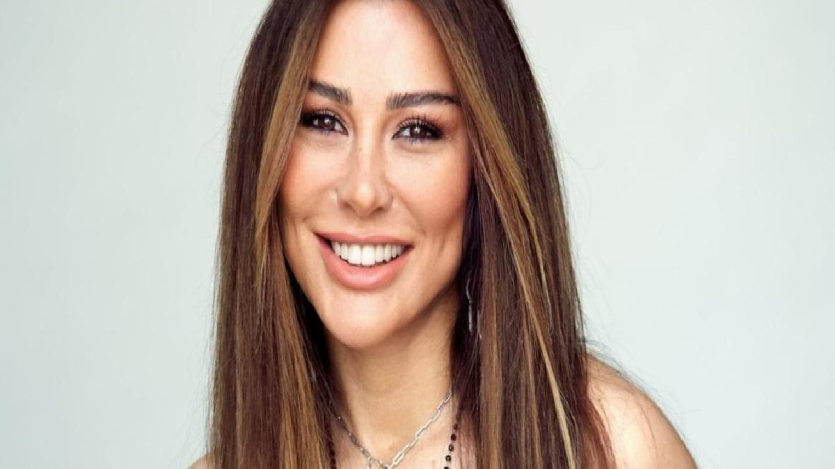 Şarkıcı Selen Görgüzel dikkat çeken açıklama: “Arabeskin içindeki estetiği ortaya çıkardım”