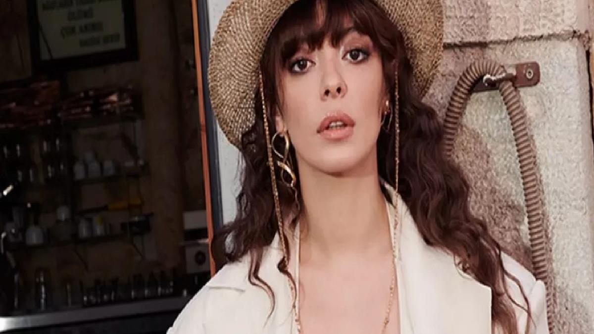 Selin Şekerci rahatsızlandı! Sosyal medyadan hastalığını açıkladı