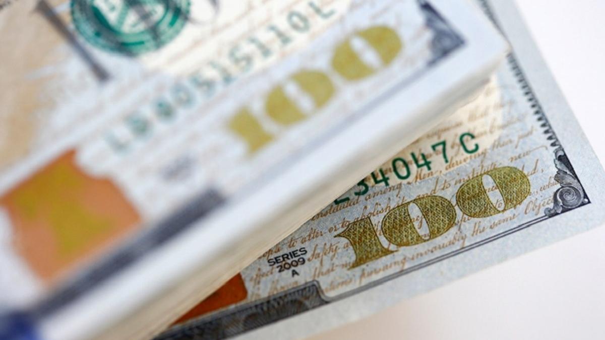 Serbest piyasada döviz fiyatları! 9 Nisan’da dolar, euro ve sterlinde son durum