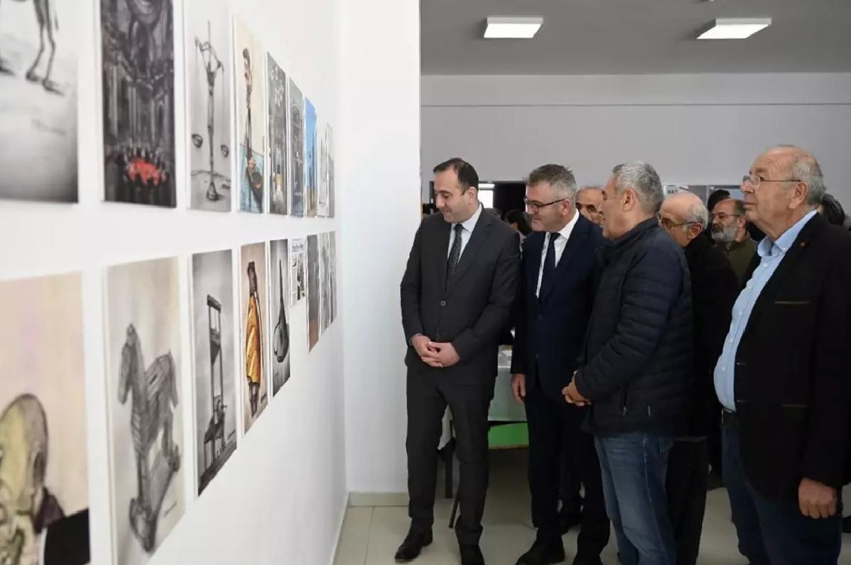 Seydişehir’de Karikatür Sergisi Açıldı