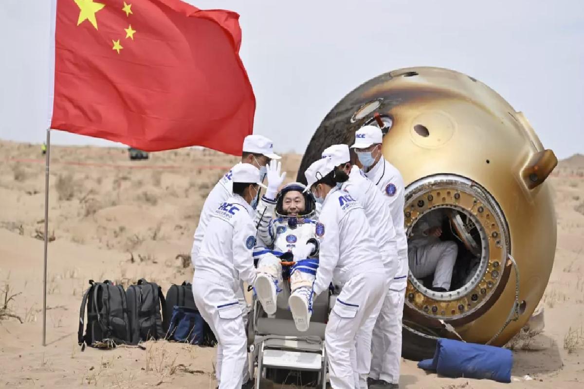 Shenzhou-19 Taykonotları Dünya’ya Döndü