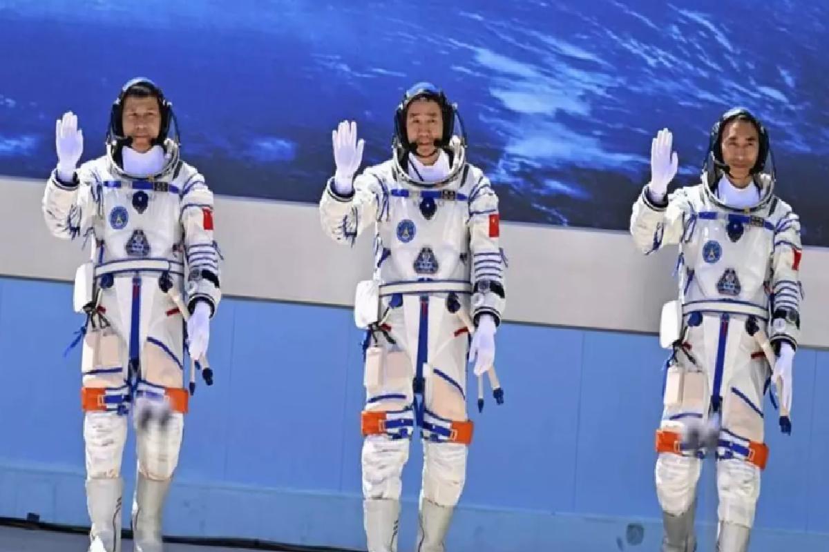 Shenzhou-20 Astronotları Uğurlandı