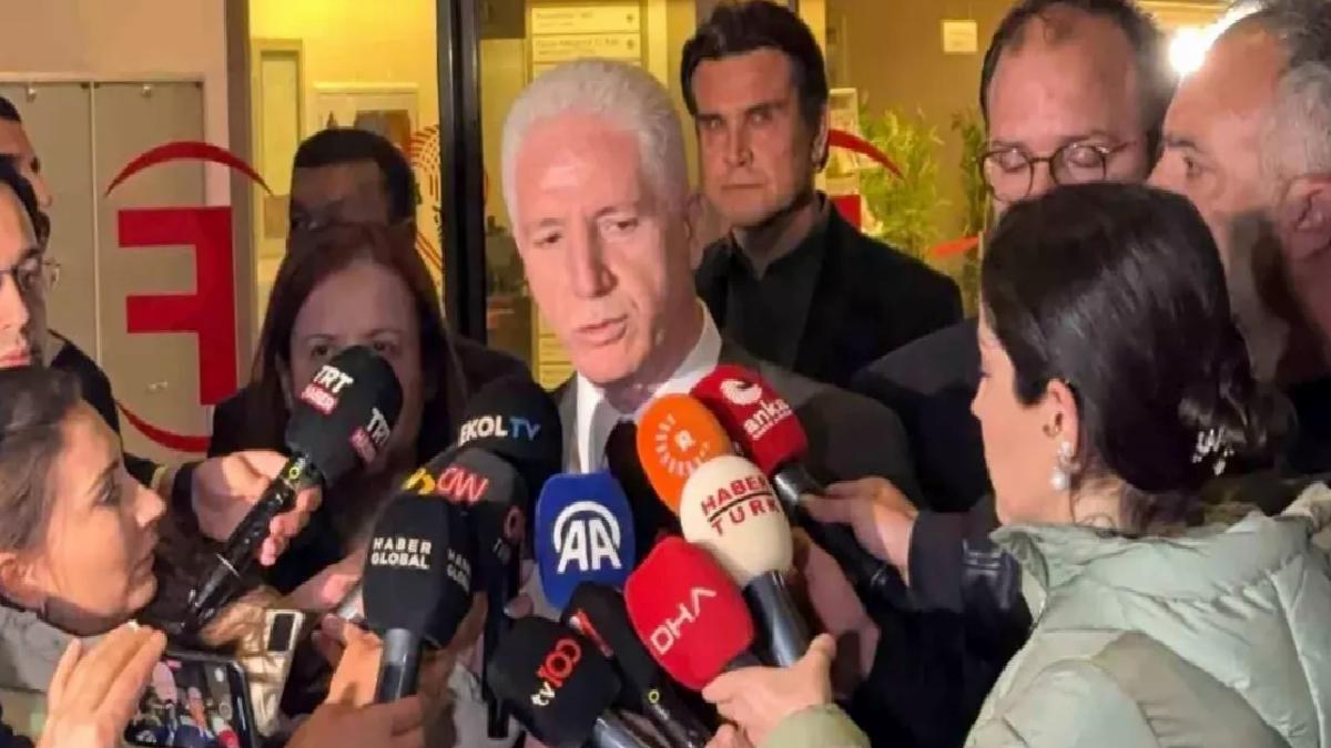 Sırrı Süreyya Önder Ameliyatta