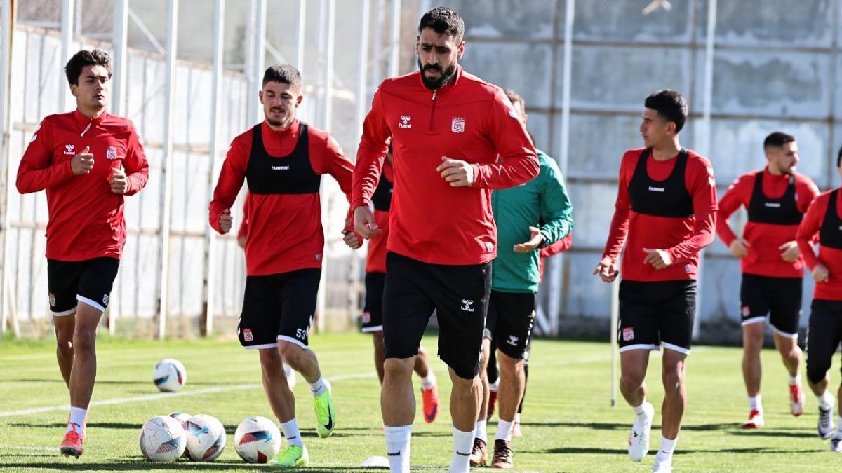 Sivasspor’da Galatasaray mesaisi başladı