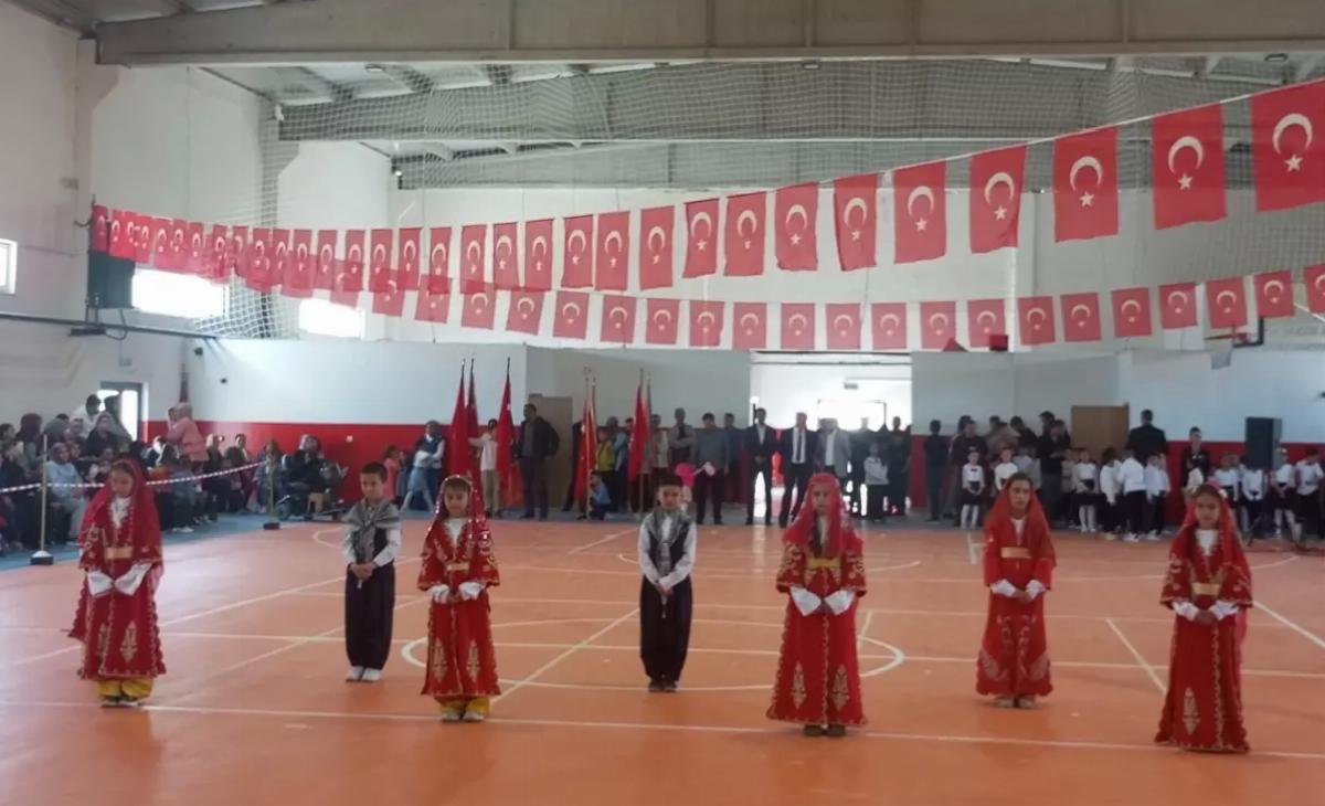 Sivrice’de 23 Nisan Coşkusu