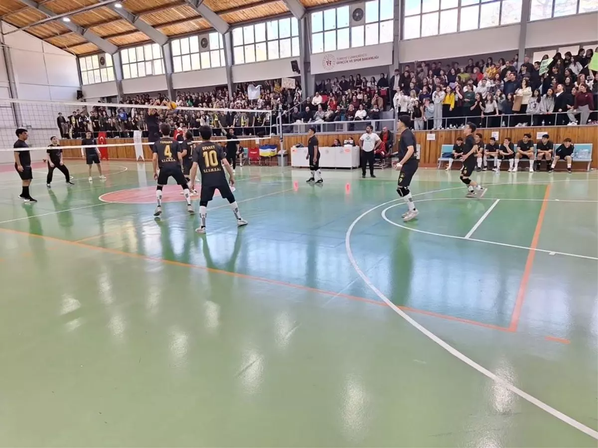 Sivrihisar’da Voleybol Şampiyonası Tamamlandı