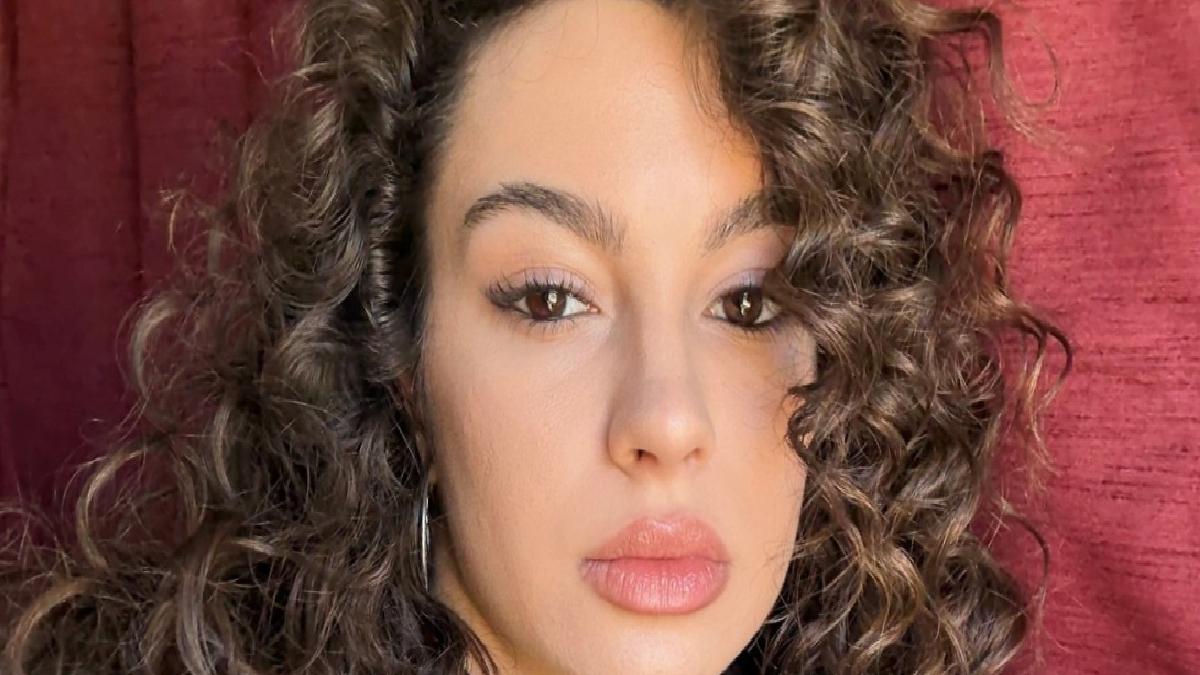 Su Burcu Yazgı Coşkun’un selfie paylaşımı! Fotoğraflara beğeni yağdı