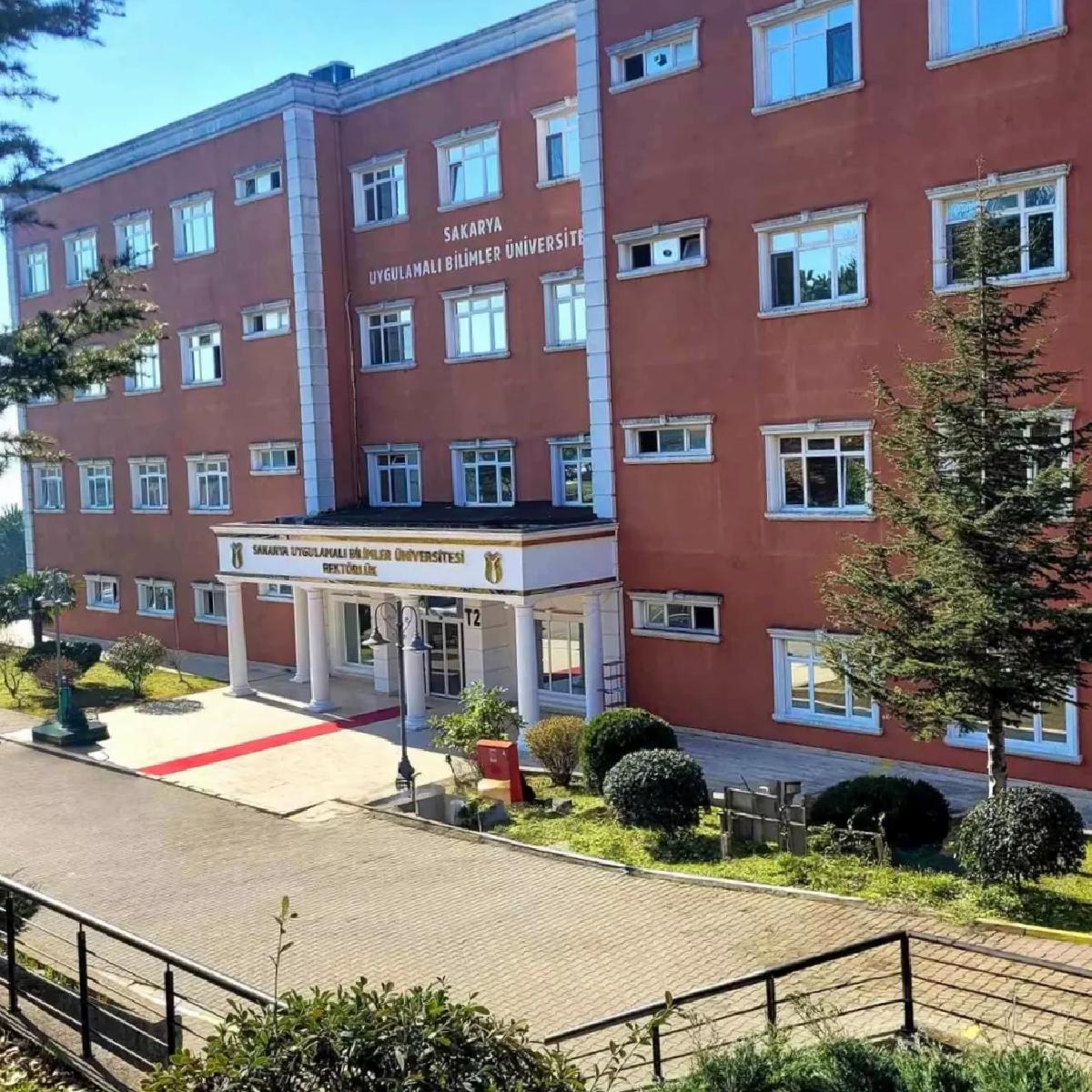 SUBÜ 15 Sözleşmeli Personel Alıyor
