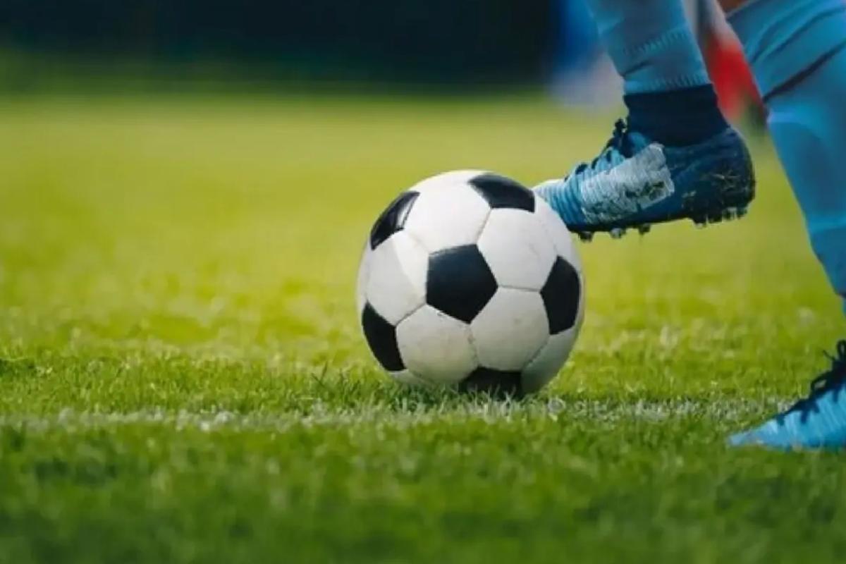 Süper Lig’den Premier Lig’e transfer! Bu kez 4 büyüklerden değil