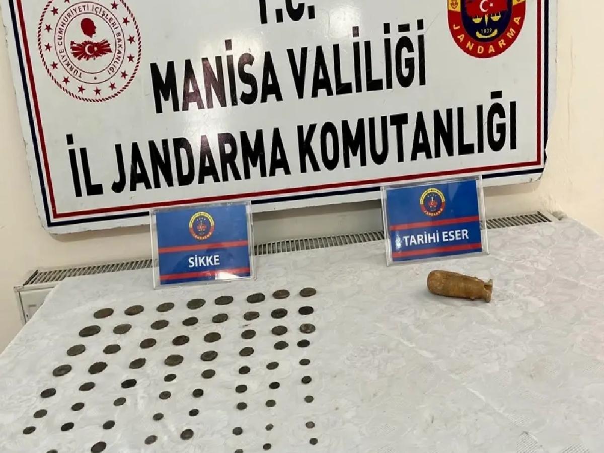 Tarihi Eser Kaçakçılığı: 76 Sikke Ele Geçirildi