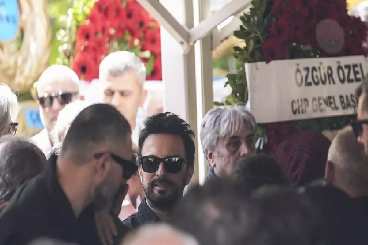 Tarkan’ın Annesine Son Veda