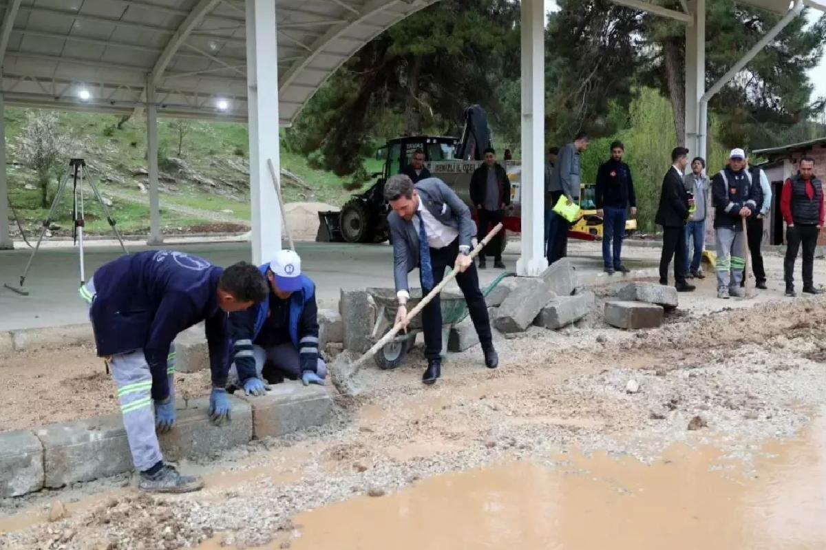 Tavas Belediyesi Yaz Sezonu Öncesi Sosyal Tesislerin Bakımını Yapıyor