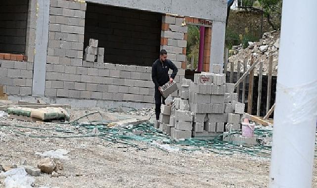 Tekirova pazar yerinde çalışmalar sürüyor
