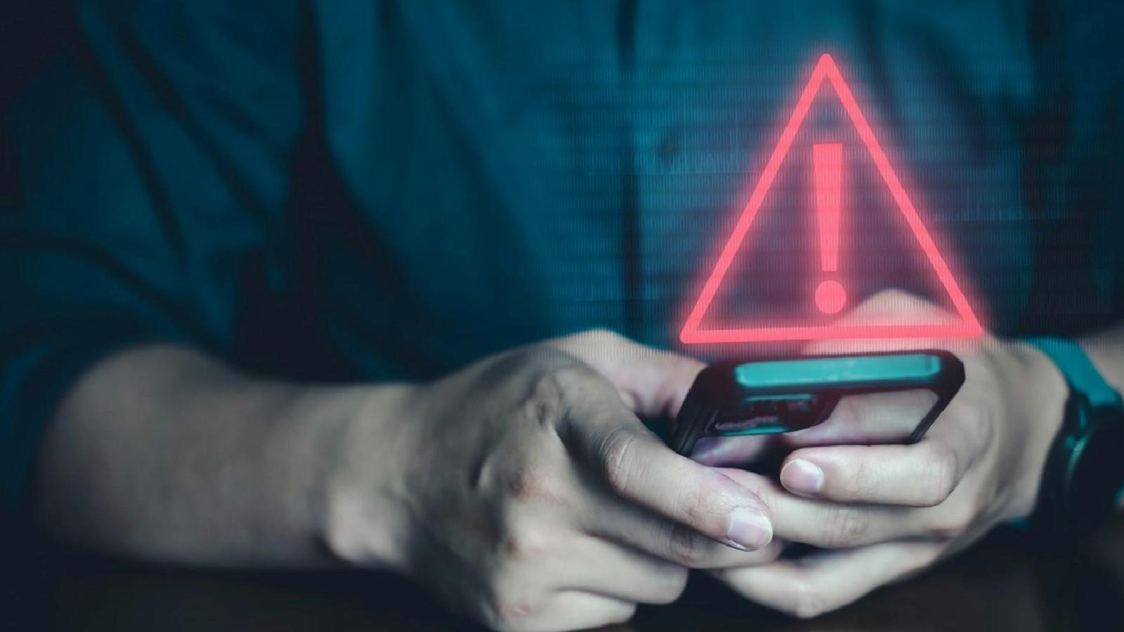 Telefon neden donar ve kasar? Telefonda donma & takılma sorunu çözümü