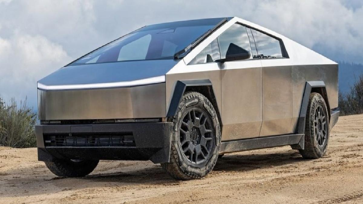 Tesla Cybertruck satışları beklentilerin altında kaldı