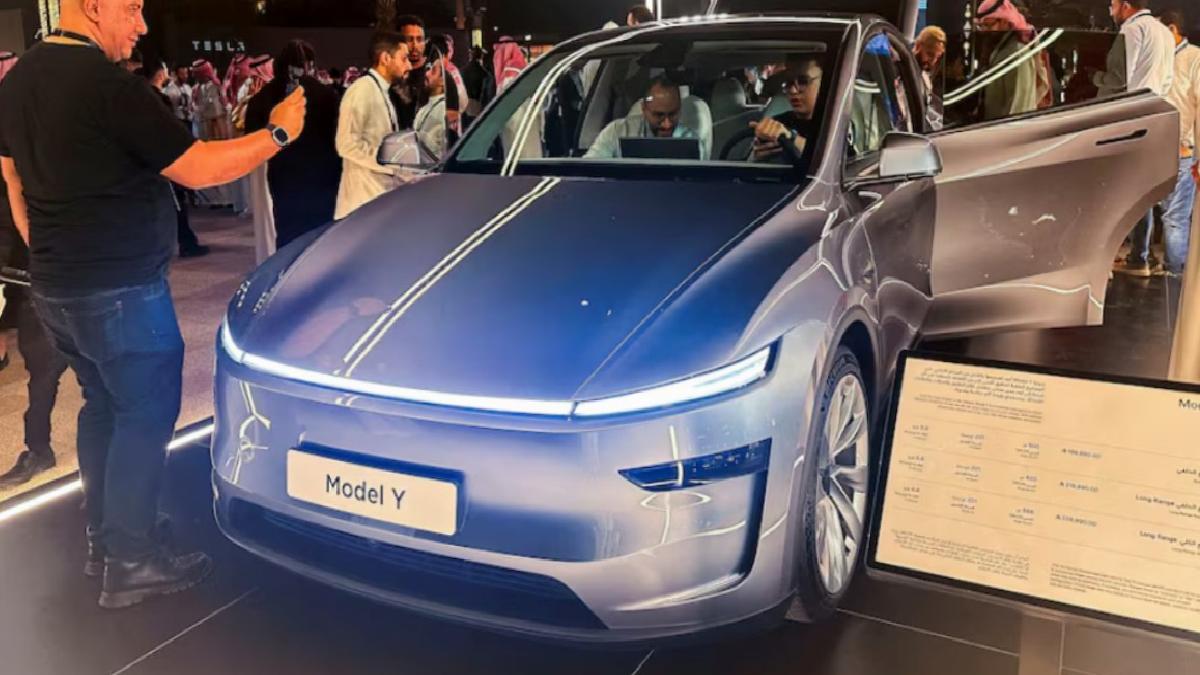 Tesla, uygun fiyatlı Model Y üretimini erteledi