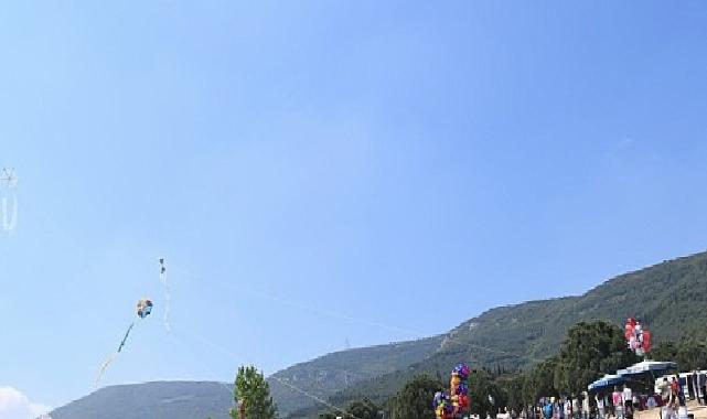 Torbalı Belediyesi 17. Uçurtma Şenliği rengarenk geçti
