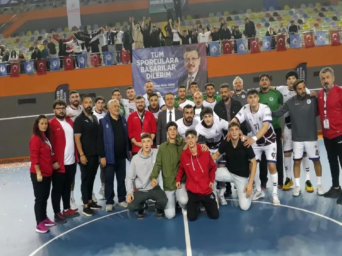 Trabzon, Köyceğiz’i Geçti