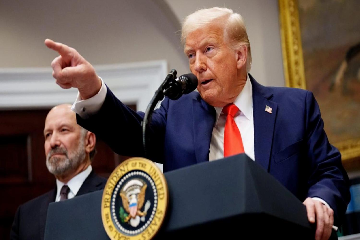 Trump’tan TSMC’ye tehdit: ABD’de fabrika kurmazsan %100 vergi ödersin!