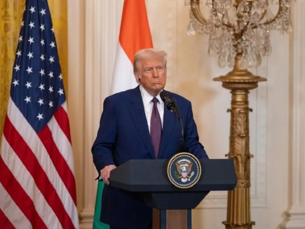 Trump’tan Zelenskiy’e Nadir Eşya Çağrısı