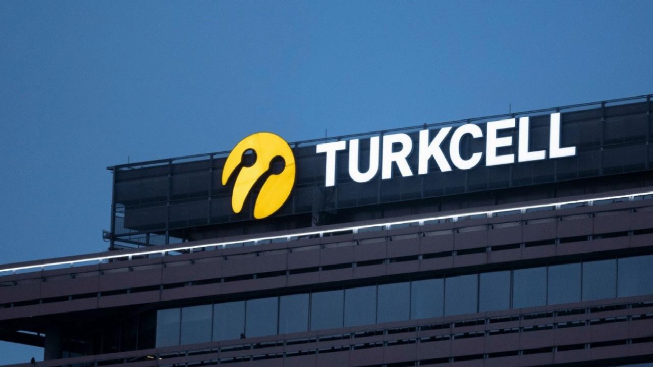 Turkcell’den teknik aksaklık özrü: Hediye paket tanımladı