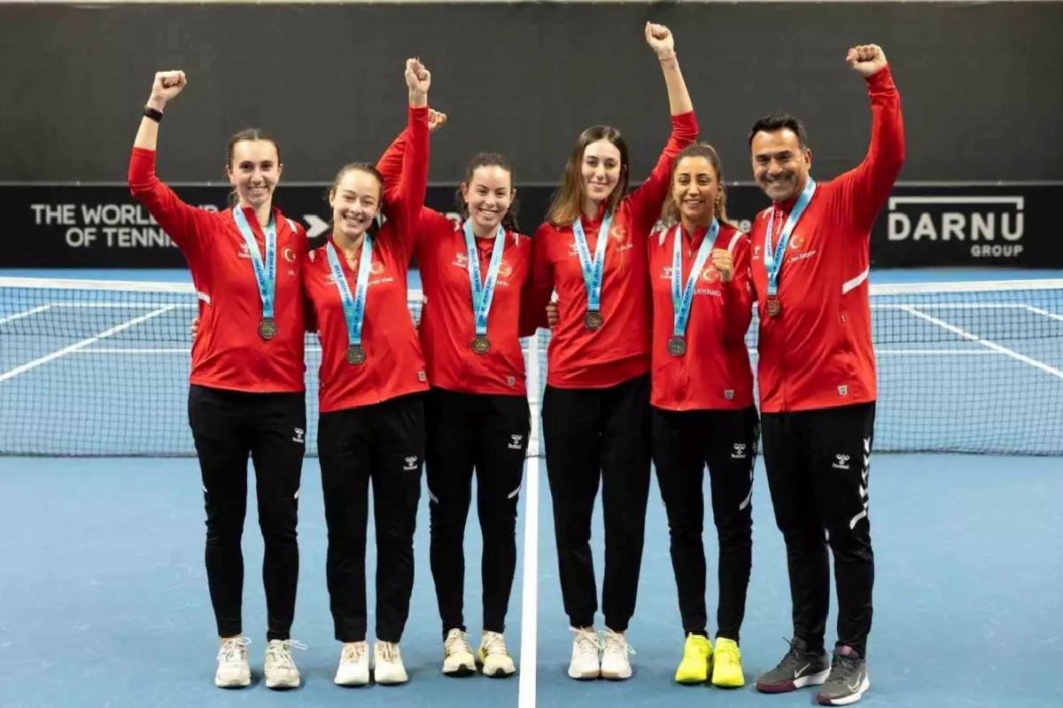 Türkiye Kadın Tenis Takımı Tarih Yazdı