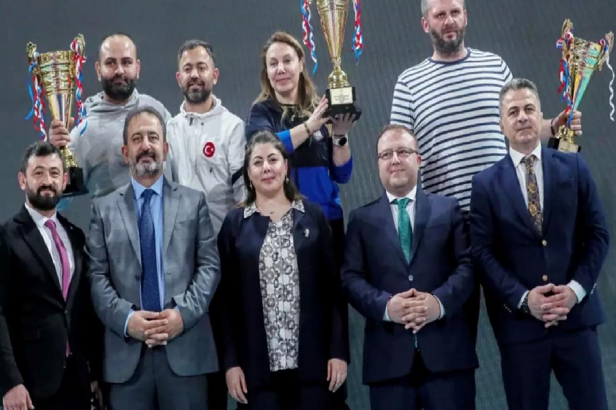 U20 Kadınlar Güreş Türkiye Şampiyonası’nda Kupanın Sahipleri Belli Oldu