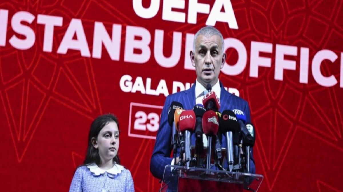 UEFA İstanbul Ofisi’nin açılışı öncesi gala yemeği düzenlendi