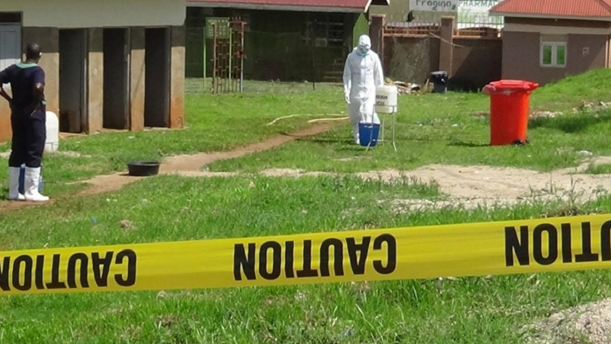 Uganda, Ebola salgınının sona erdiğini duyurdu
