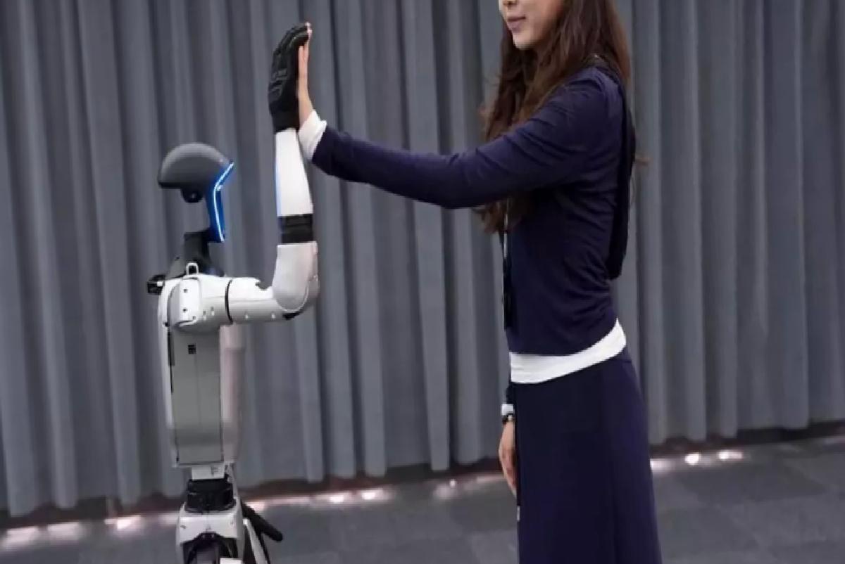 Unitree G1 Robotu Yeni Kabiliyetlerini Sergiledi