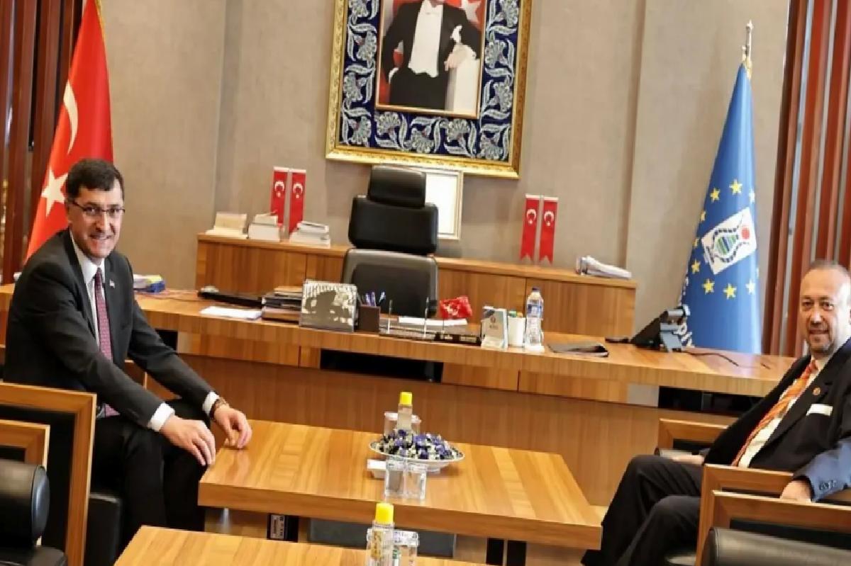 Uşak ve Kütahya Belediyeleri Arasında İş Birliği Vurgusu
