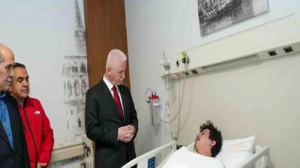 Vali Gül, Depremzedeleri Ziyaret Etti