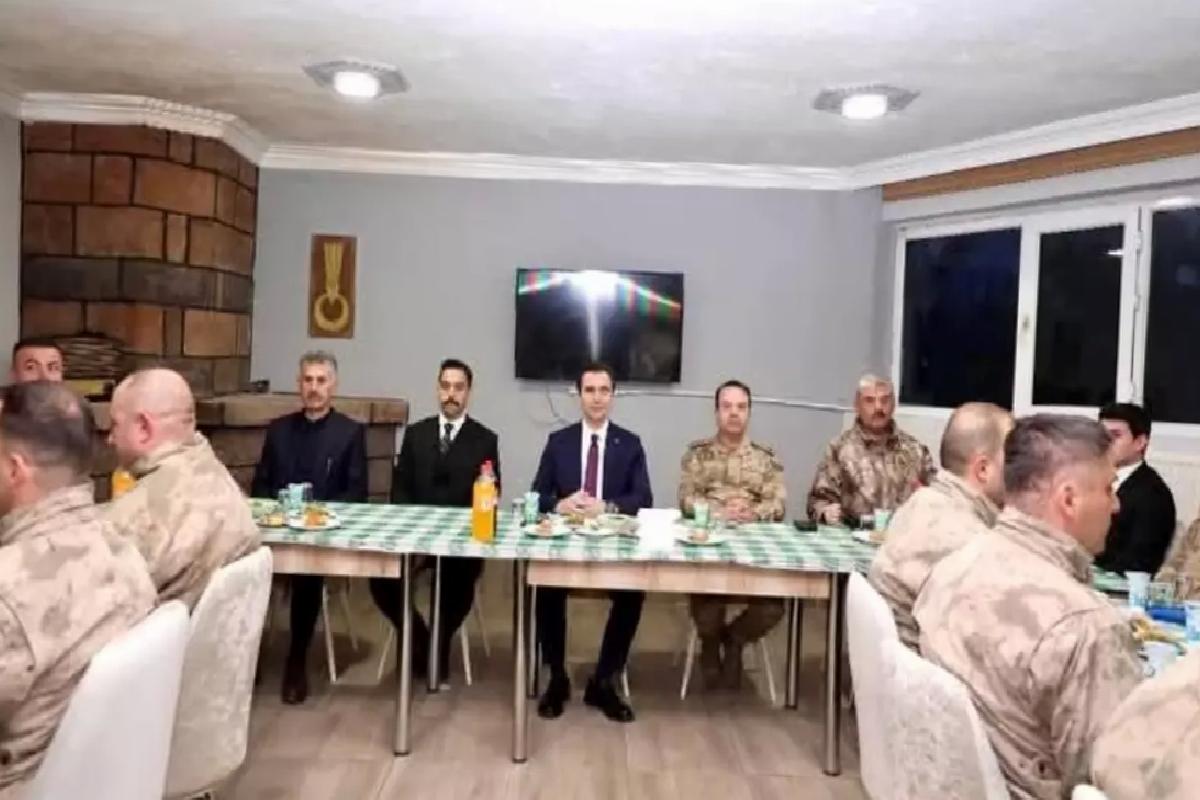 Vali Karakaya, Güroymak Jandarma Komutanlığını Ziyaret Etti