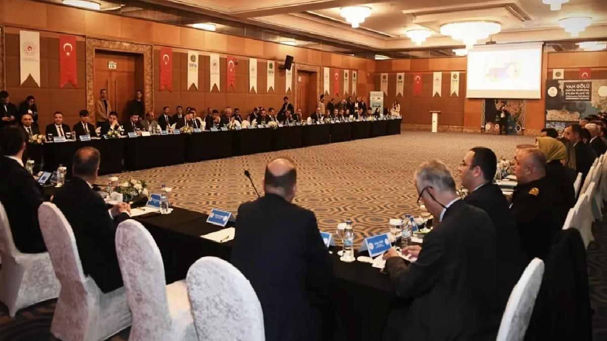 Van Gölü Koruma Toplantısı Yapıldı